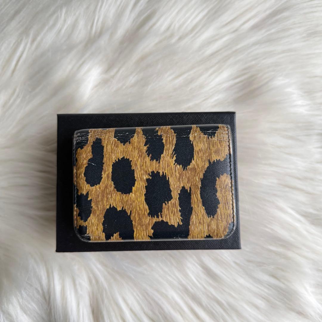 バレンシアガ レザー レオパード コンパクトウォレット 三つ折り財布 ヒョウ柄