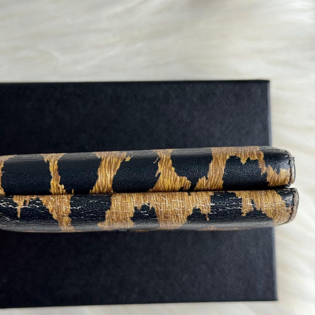 バレンシアガ レザー レオパード コンパクトウォレット 三つ折り財布 ヒョウ柄