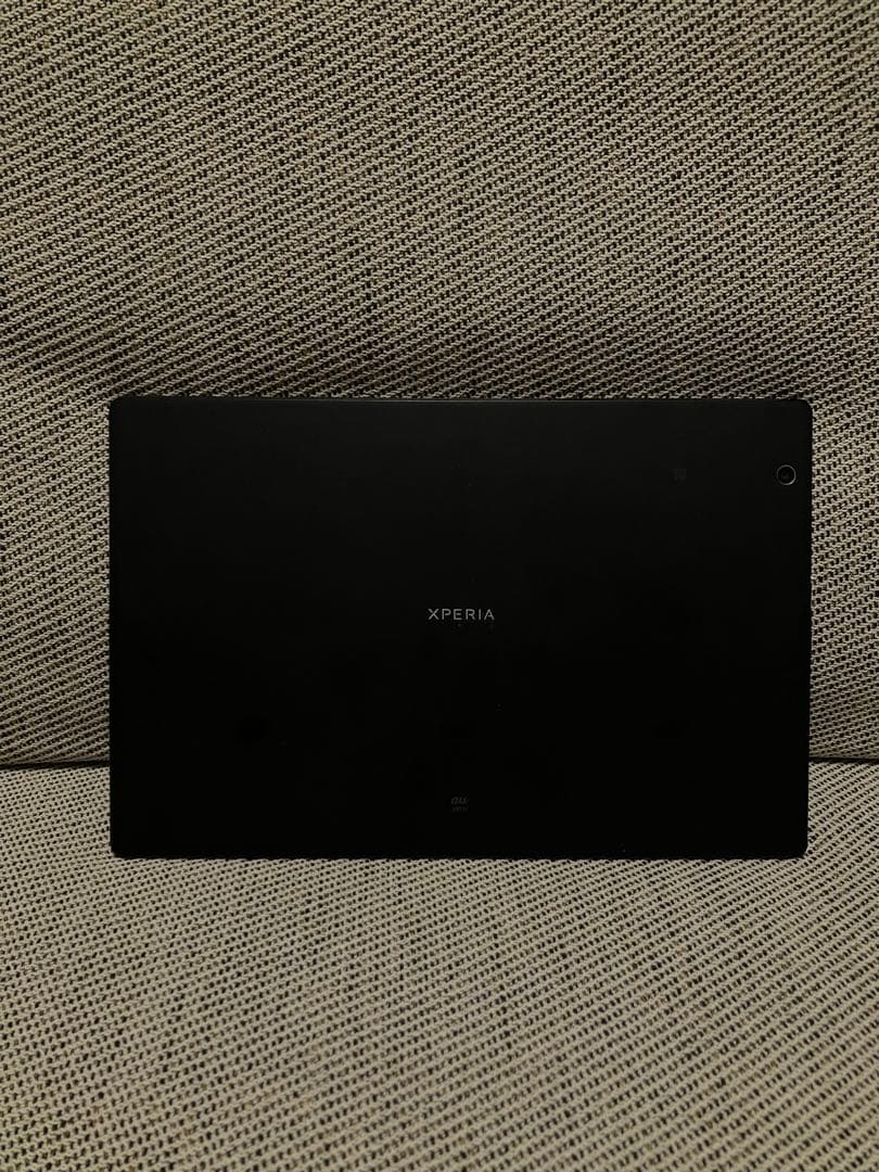 ソニー　SONY Xperia Z4 Tablet SOT31 au タブレット