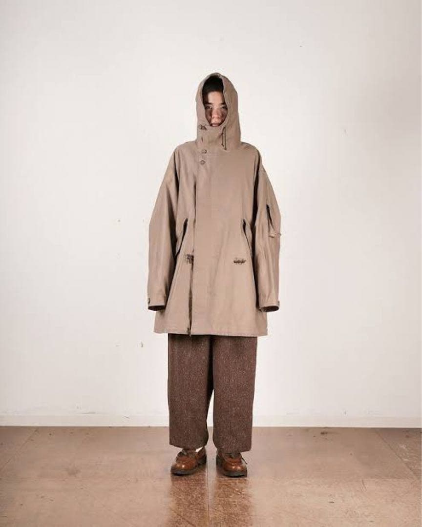 refomed リフォメッド タープミリタリーコート　サイズ2