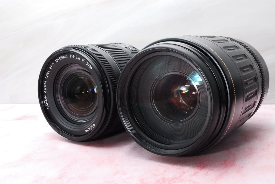 Canon Kiss X10✨一眼レフカメラ★超望遠レンズ付Wレンズセット★