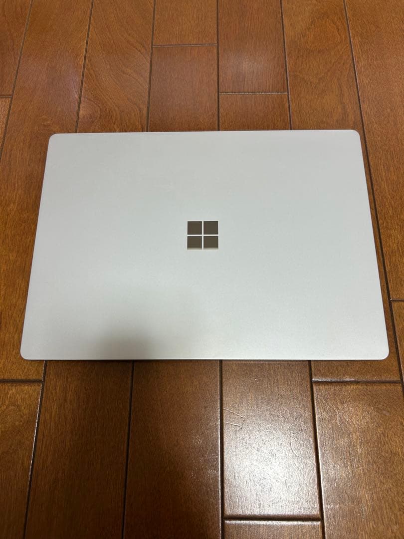 Microsoft Surface Laptop 13.5インチ シルバー