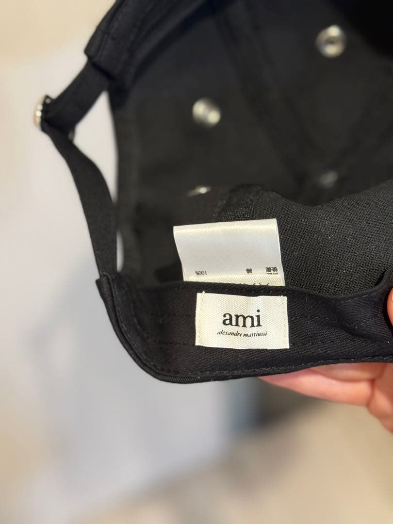 Ami Paris ロゴキャップ