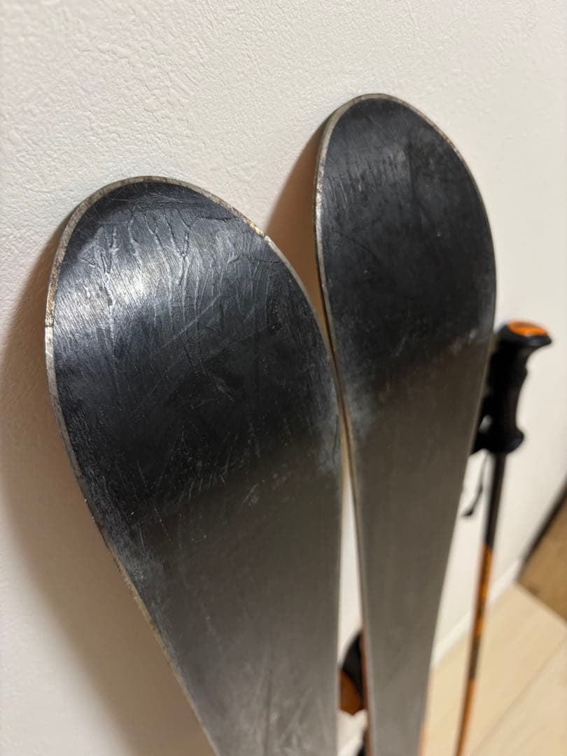 ROSSIGNOLジュニアスキー４点（板110cm、金具、靴21cm、ポール）