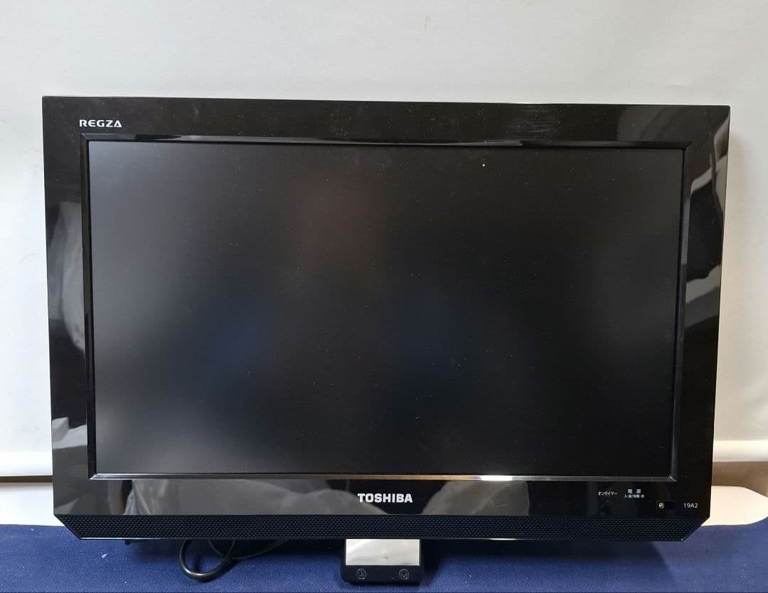 TOSHIBA REGZA 19インチ液晶テレビ2011年製未使用