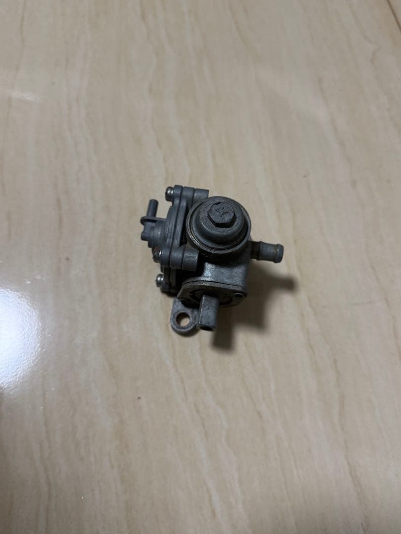 ヤ*ン様 cbr400f コック