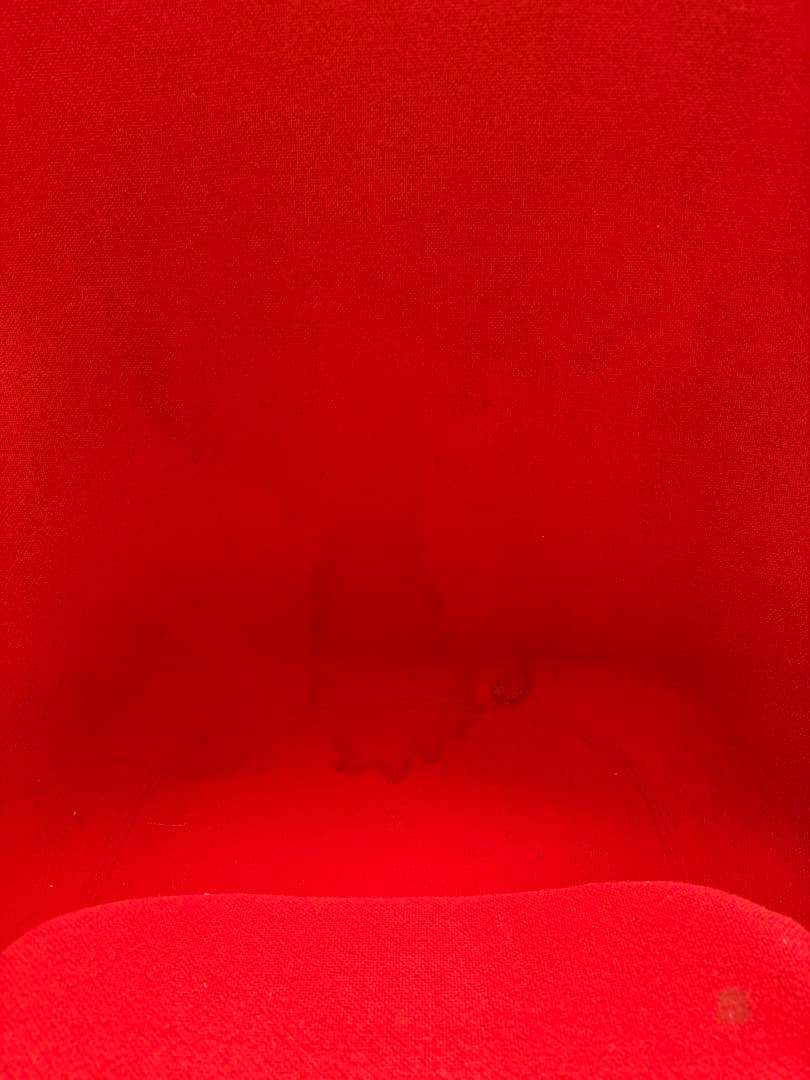 エッグチェア 赤 ファブリック　アンティーク　アルネ・ヤコブセン