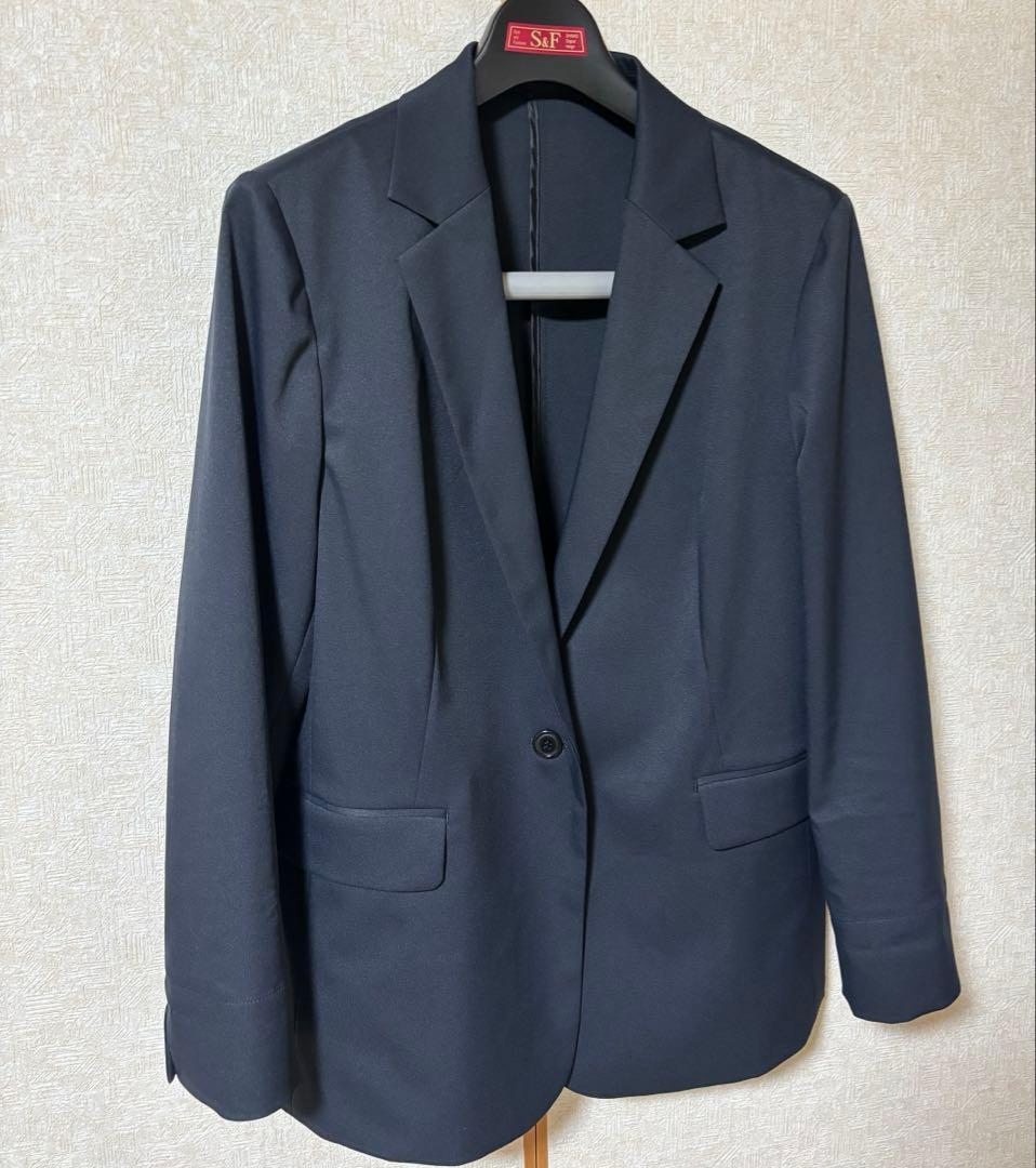 AOKI パンツスーツ　11号