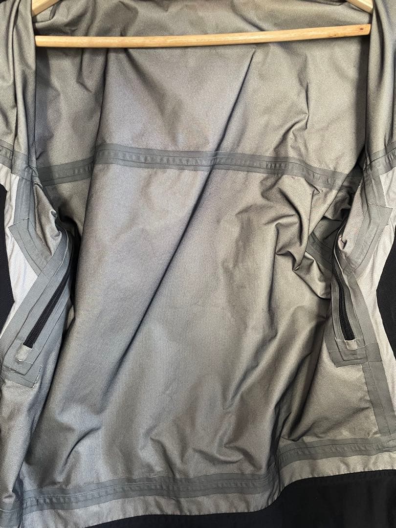 green clothing heavy jacket Lサイズ