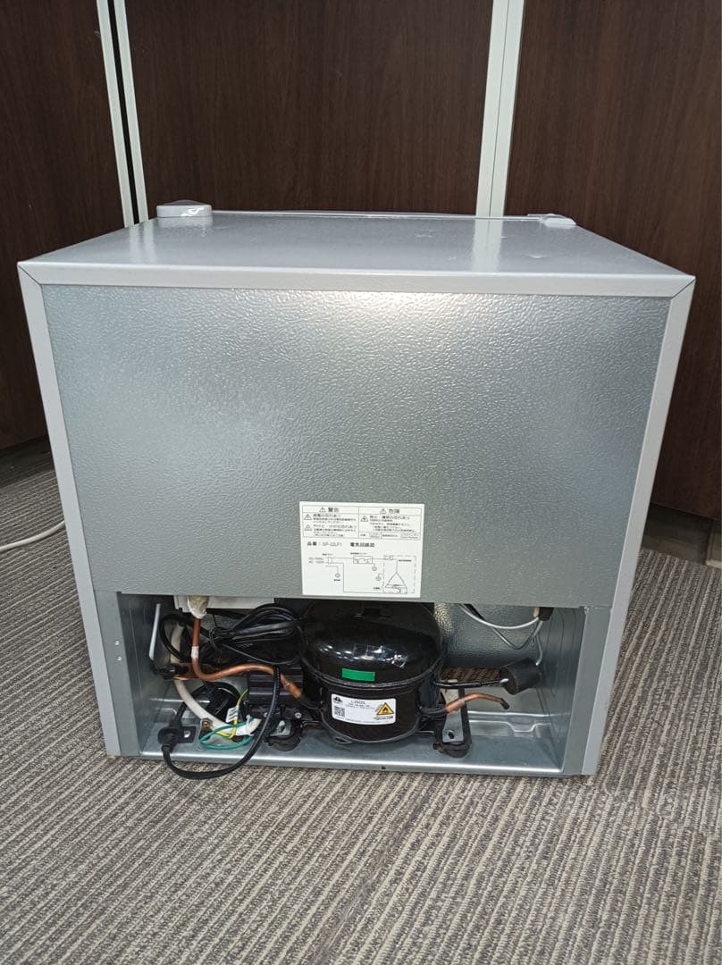 [八3474] Simplus 2021年製　1ドア冷凍庫　32L