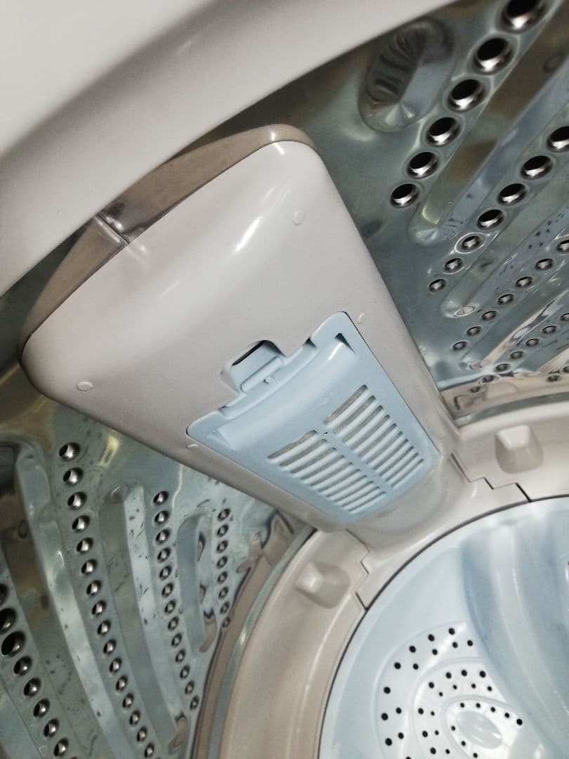 美品 Hisense 2022年製 洗濯機 6kg 最短10分洗濯 ステンレス槽