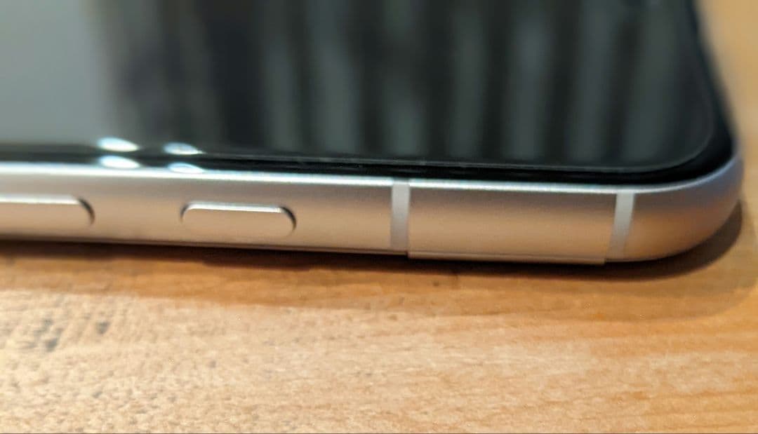 国内美品 Google Pixel8a 128G ホワイト　バッテリー94%