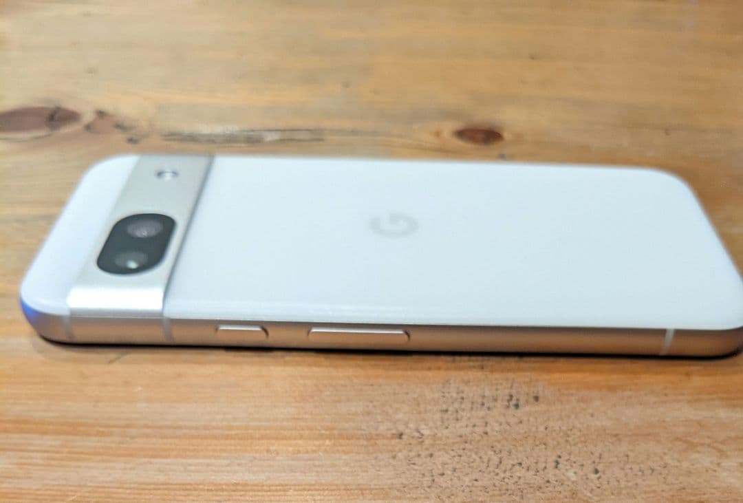 国内美品 Google Pixel8a 128G ホワイト　バッテリー94%