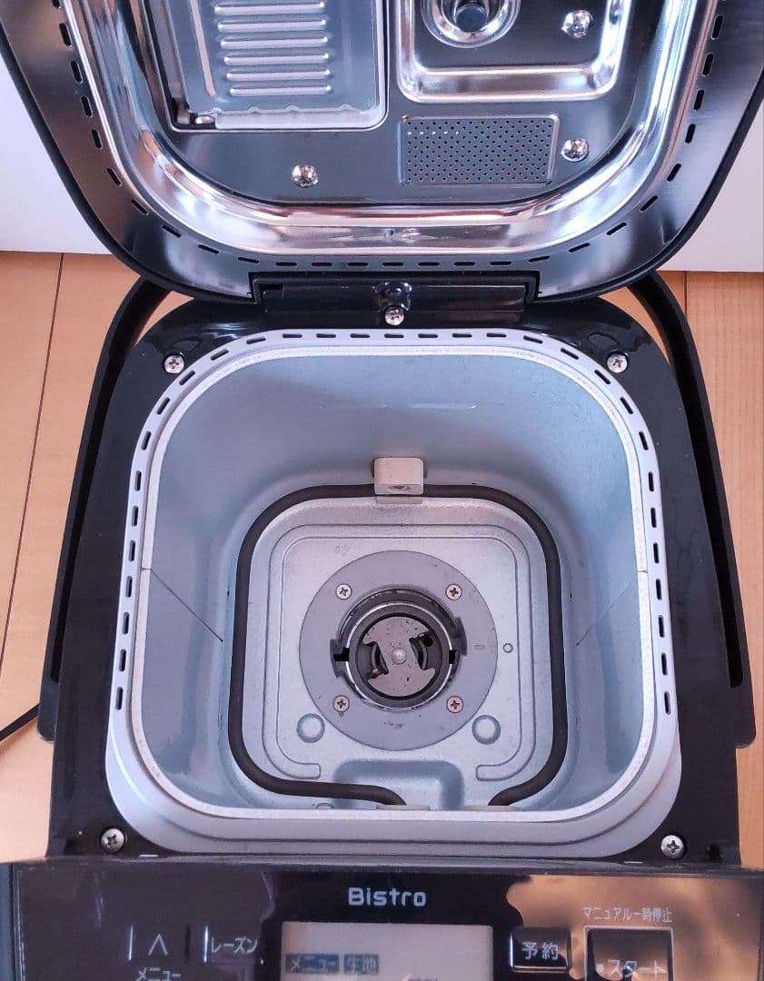 Panasonic　パナソニック ホームベーカリー 1斤タイプ SD-MDX4