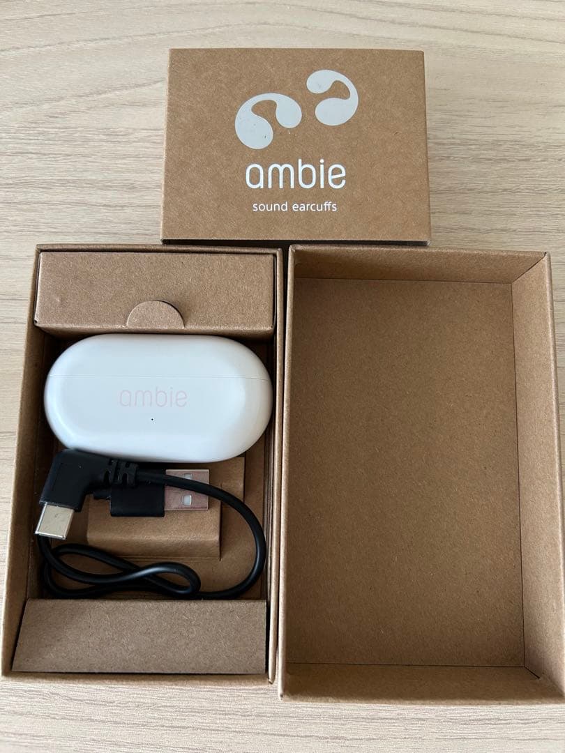 イヤホン ambie sound ear cuff
