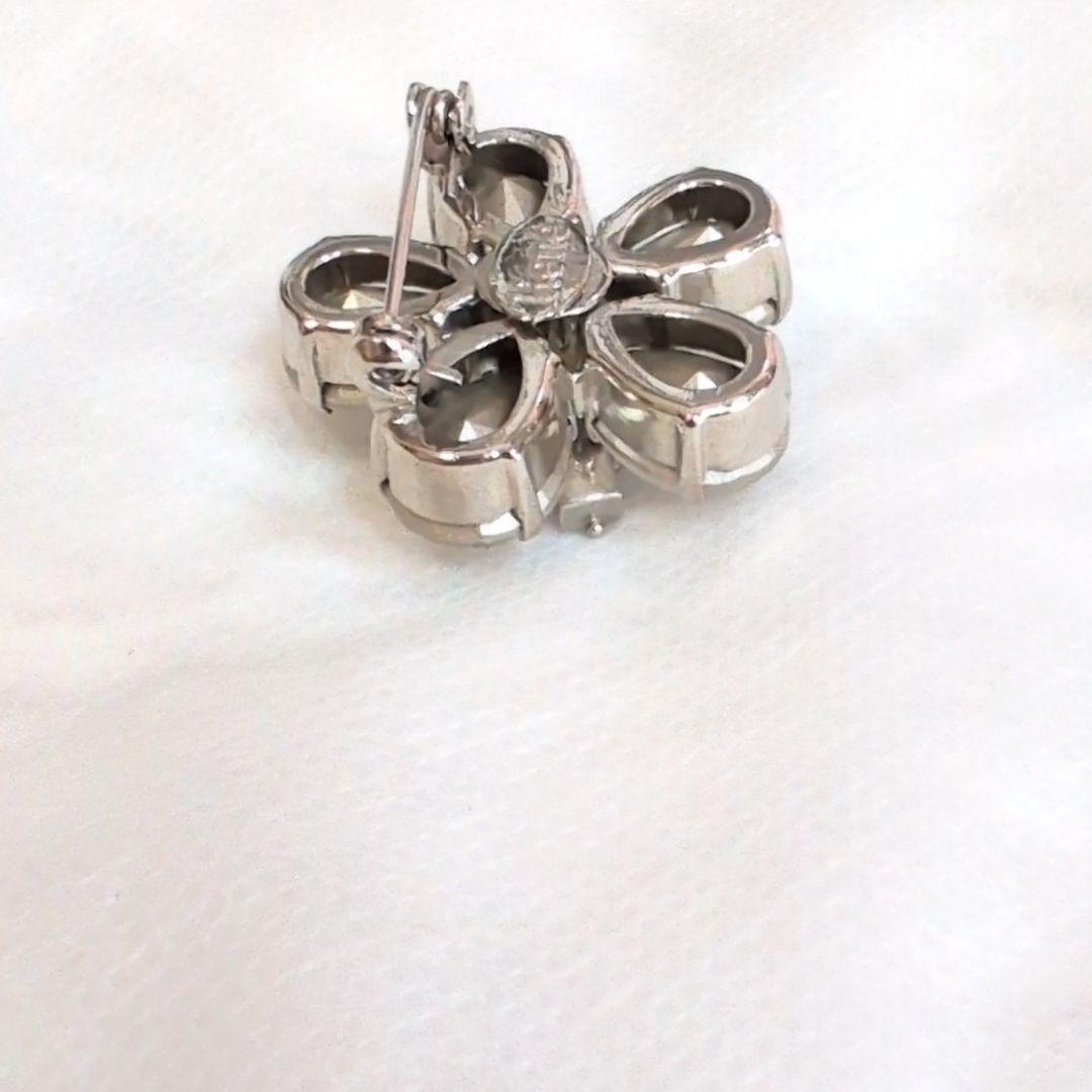 未使用級✨ルネ フラワークリスタルブローチ 桜 スワロフスキー お花モチーフ