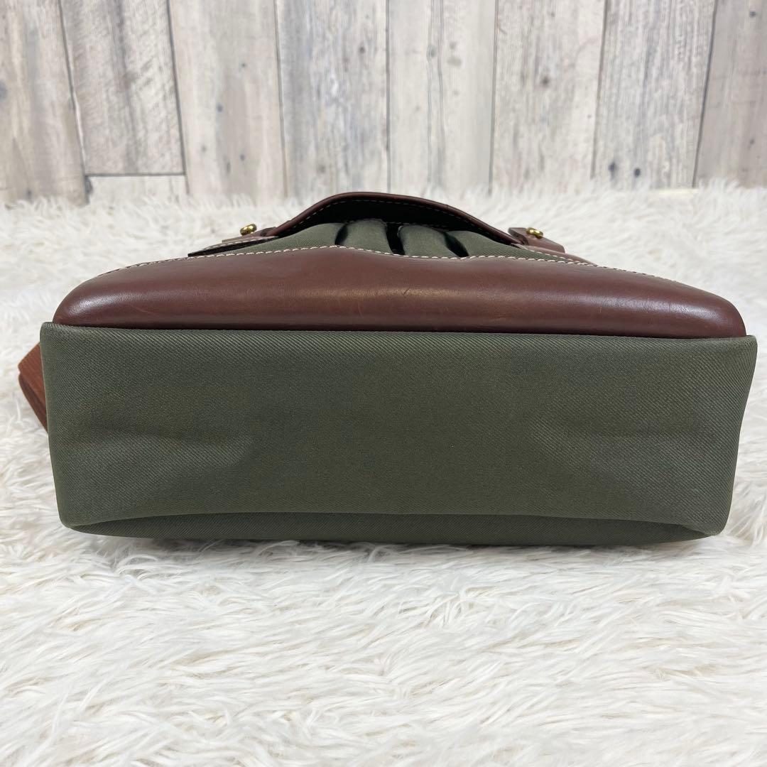 【美品】HUNTING WORLD サファリトゥデイ メッセンジャーバッグ