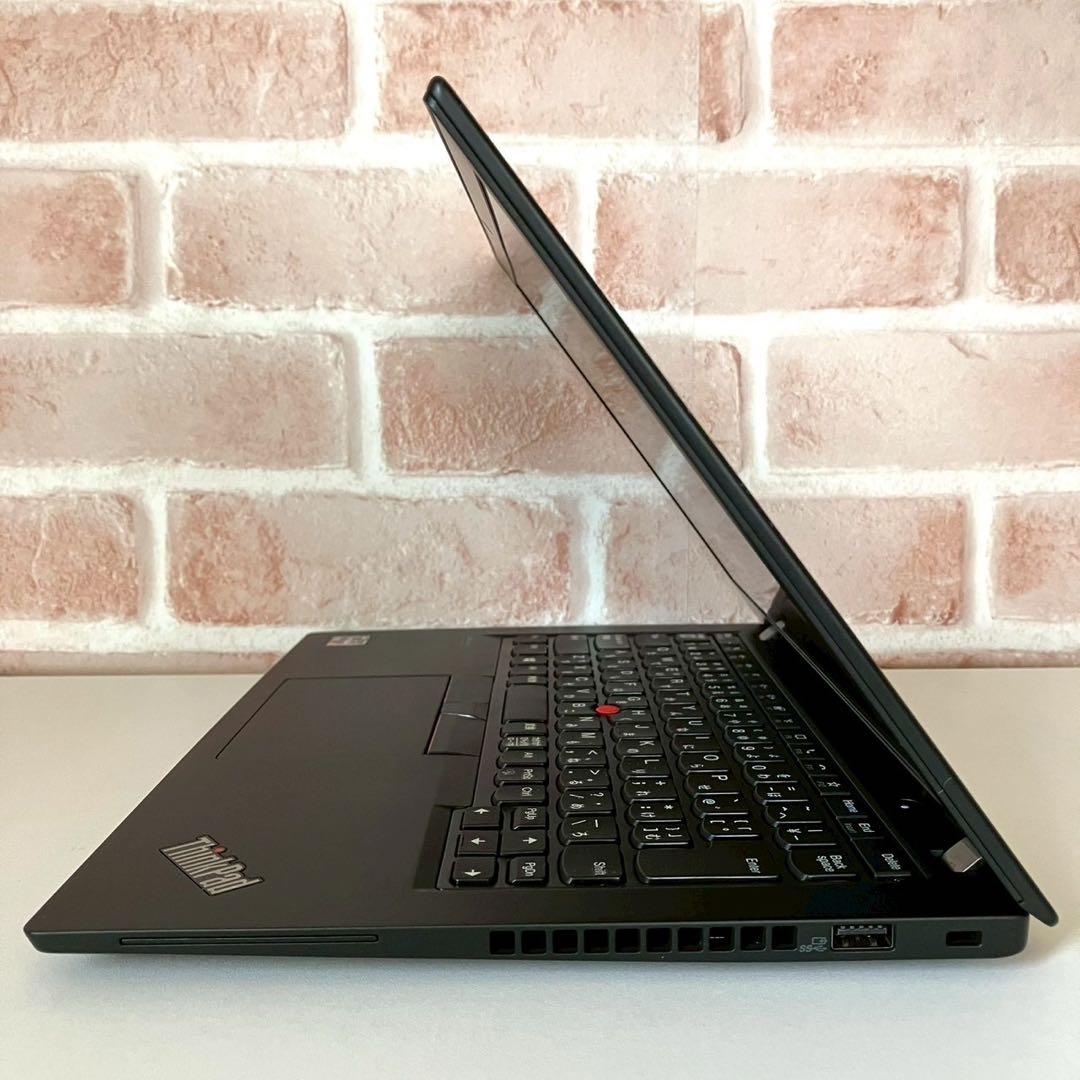 ★SSD1TB★ メモリ32GB 2021年製 ThinkPad X13 G22