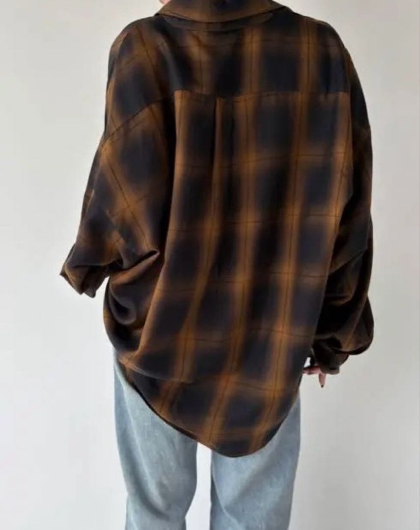 トップス efu FADE CHECK OVER SHIRT