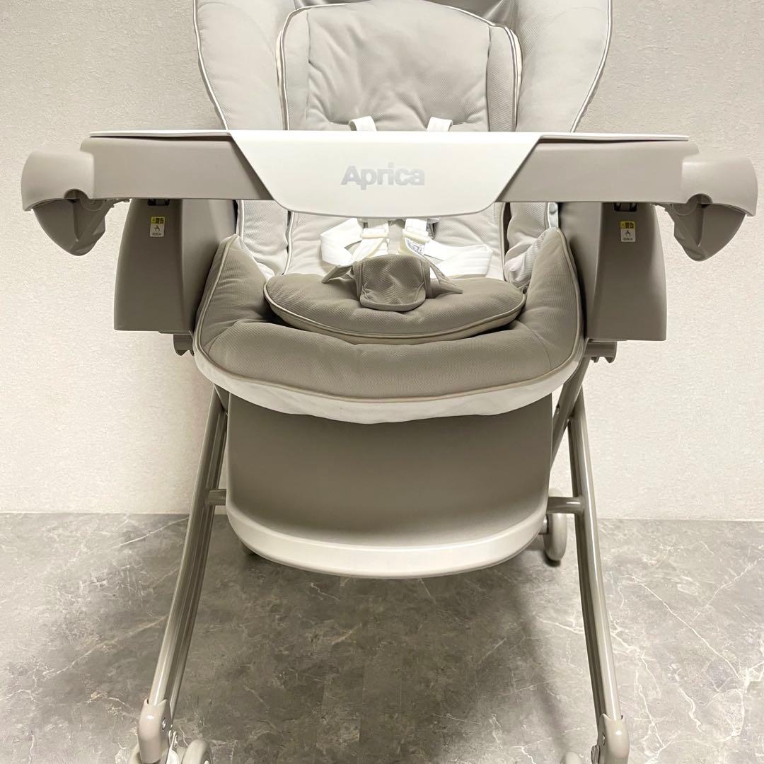 【美品】アップリカ ユラリズム スマート プレミアム　ハイローチェア