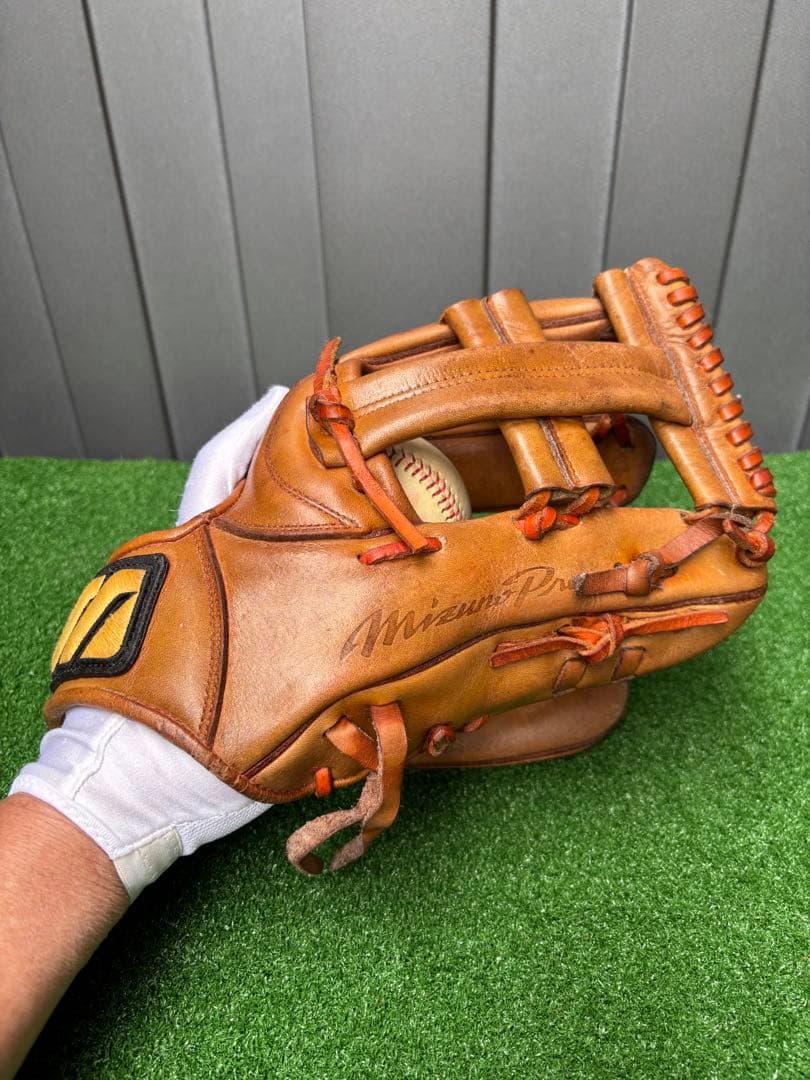 Mizuno Pro軟式オールラウンド用グラブ　オレンジカラー