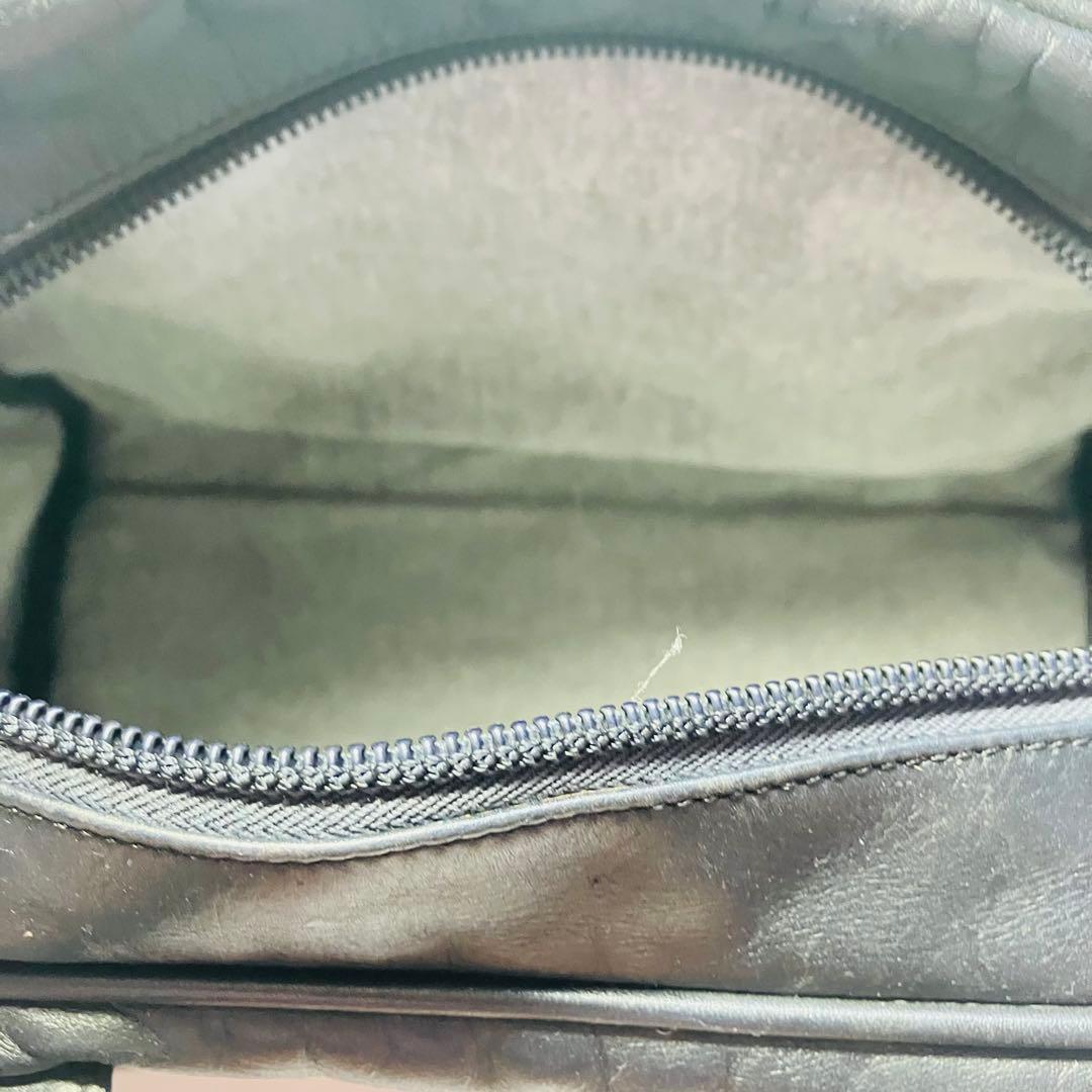 美品　ロエベ ミニボストン アマゾナ28アナグラム 金金具 レザー ブラック 黒