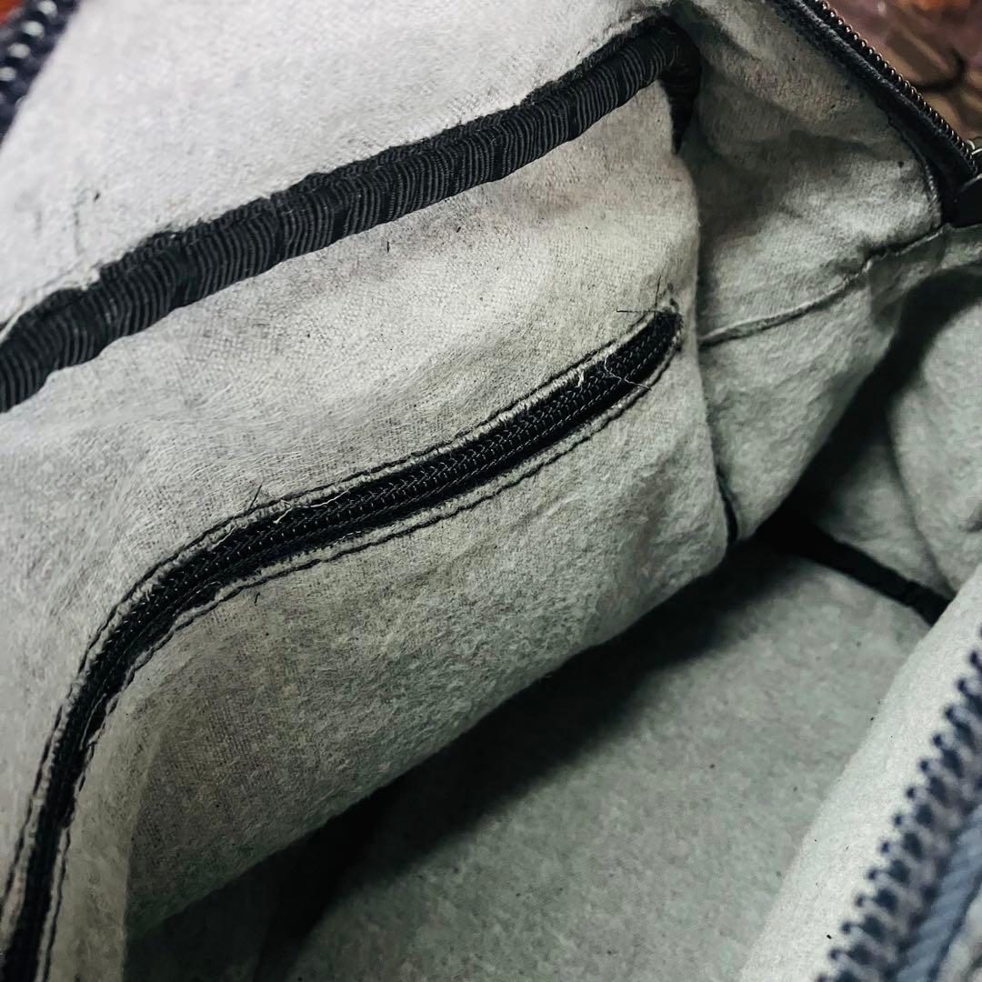 美品　ロエベ ミニボストン アマゾナ28アナグラム 金金具 レザー ブラック 黒