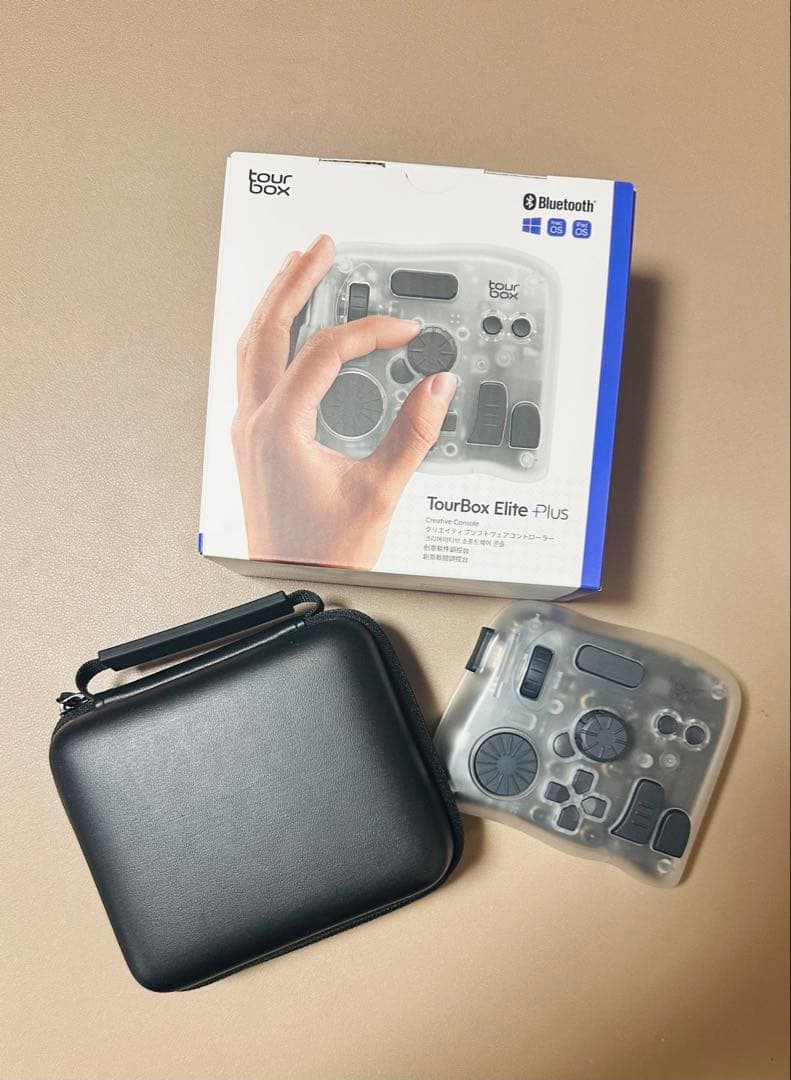 TourBox Elite Plus ケース付き