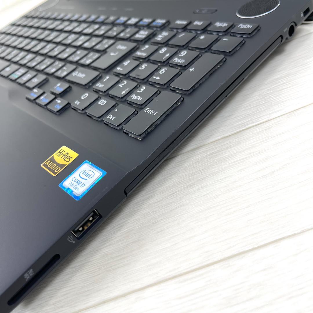 富士通 i7 新品SSD512G メモリ16 Windows11 ノートパソコン