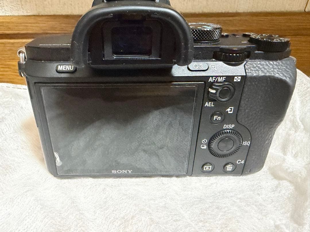 SONY α7 II ミラーレス一眼　ILCE-7M2