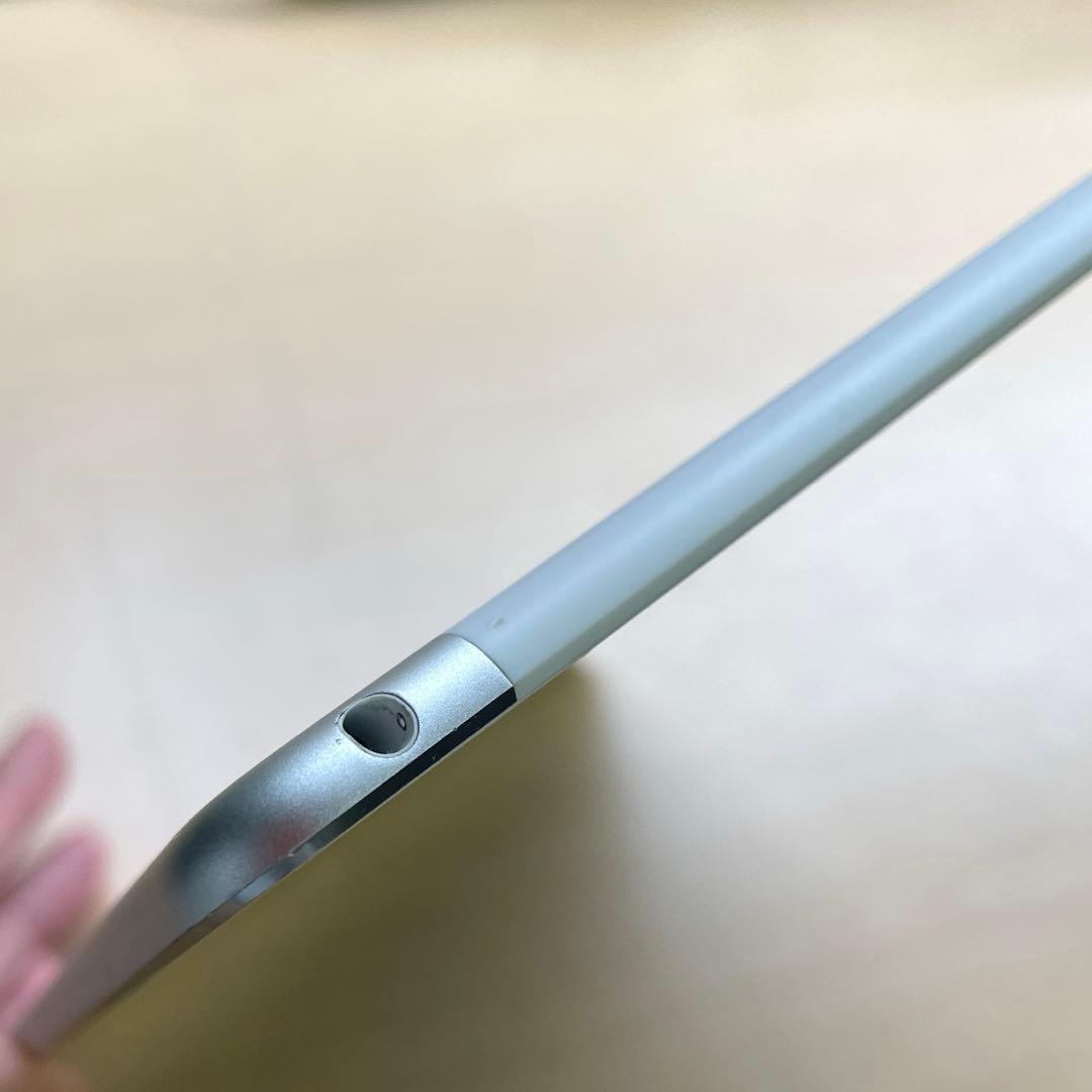 iPad Air2 32GB Cellular シルバー　A1567 美品　#5