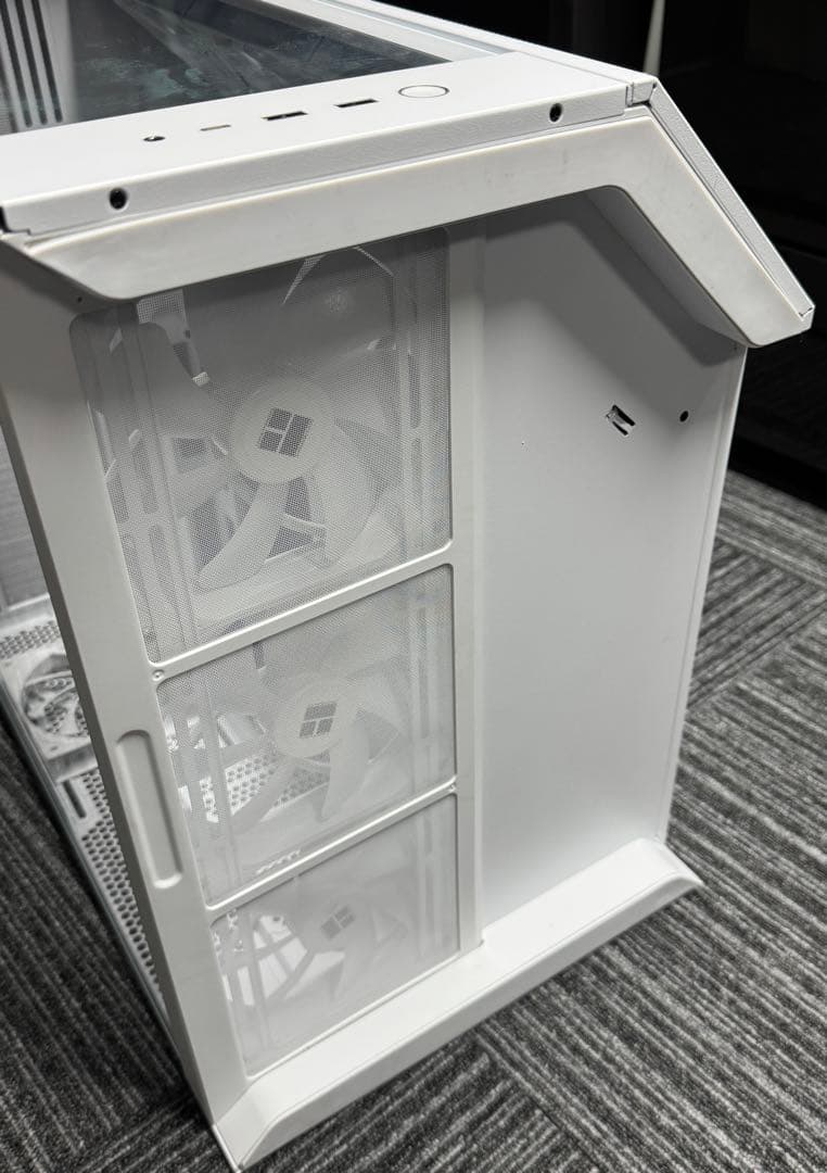 NZXT H9 Flow デュアルチャンバー　PCケース ホワイト BTF対応