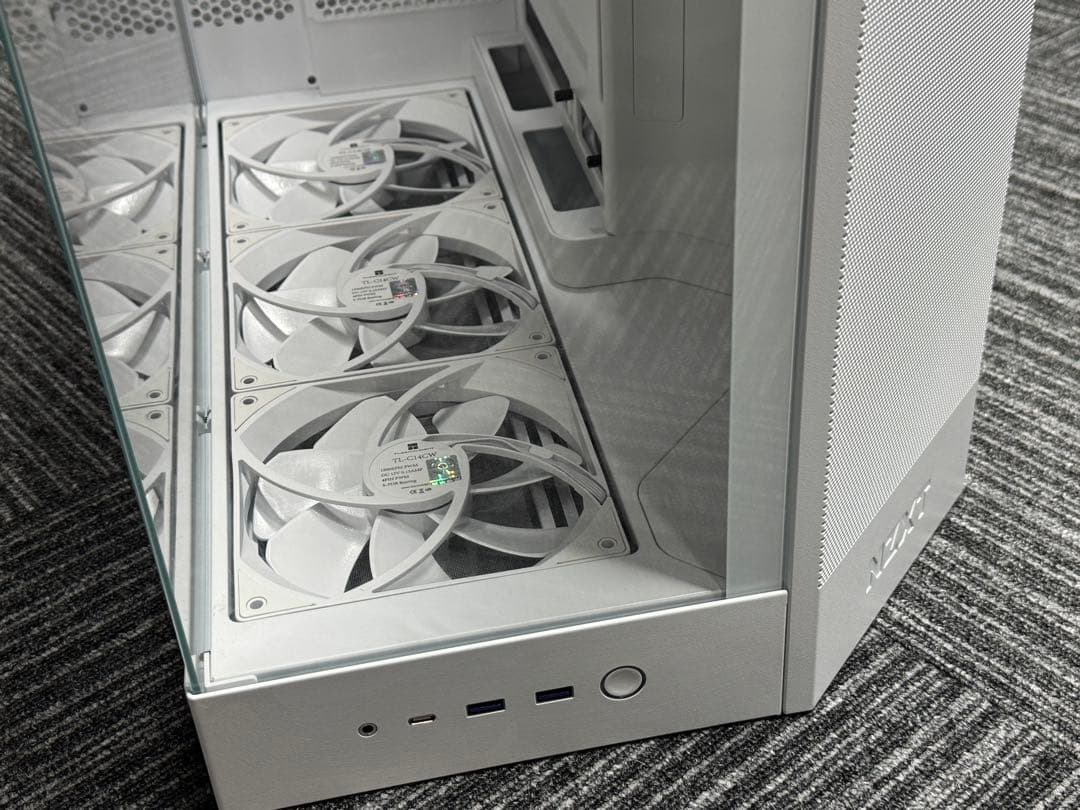 NZXT H9 Flow デュアルチャンバー　PCケース ホワイト BTF対応