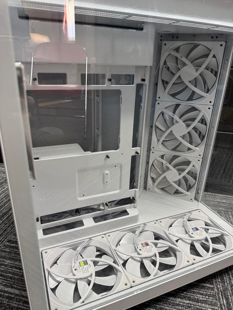 NZXT H9 Flow デュアルチャンバー　PCケース ホワイト BTF対応