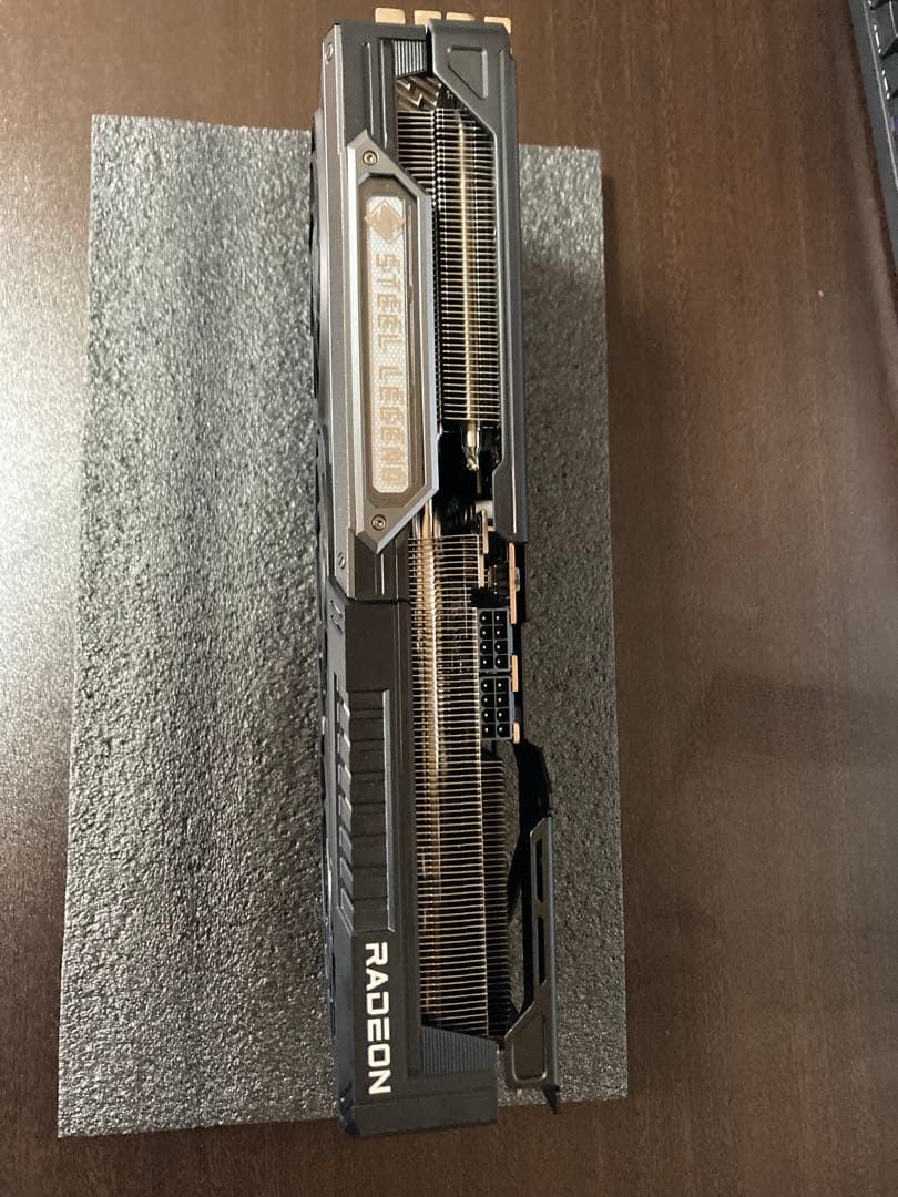 グラフィックボード・グラボ・ビデオカード ASROCK RX9070xt steel legend Dark