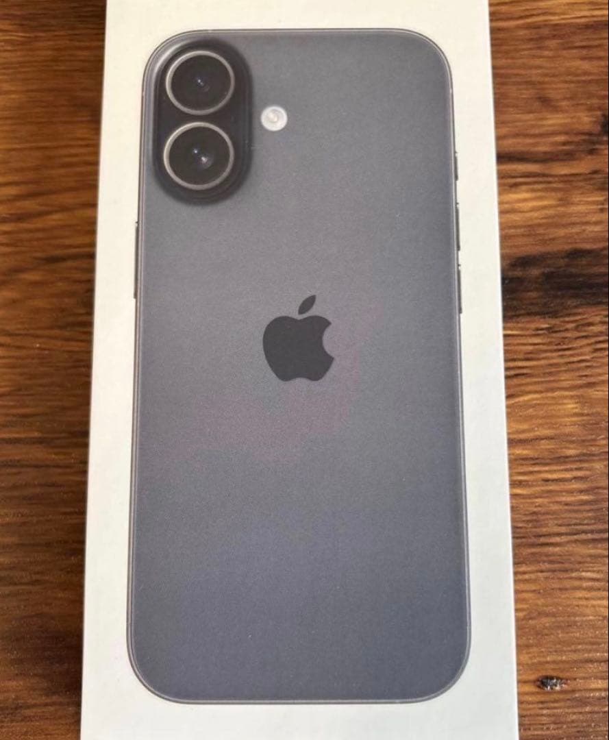 【新品 未開封】Apple iPhone 17 256GB黒　本体　SIMフリー