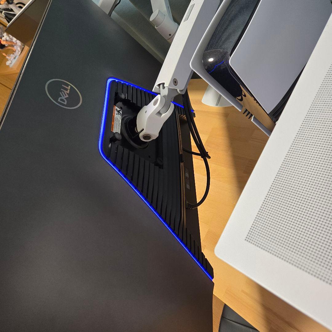 【美品】Dell G3223Q 32インチ 4K ゲーミングモニター