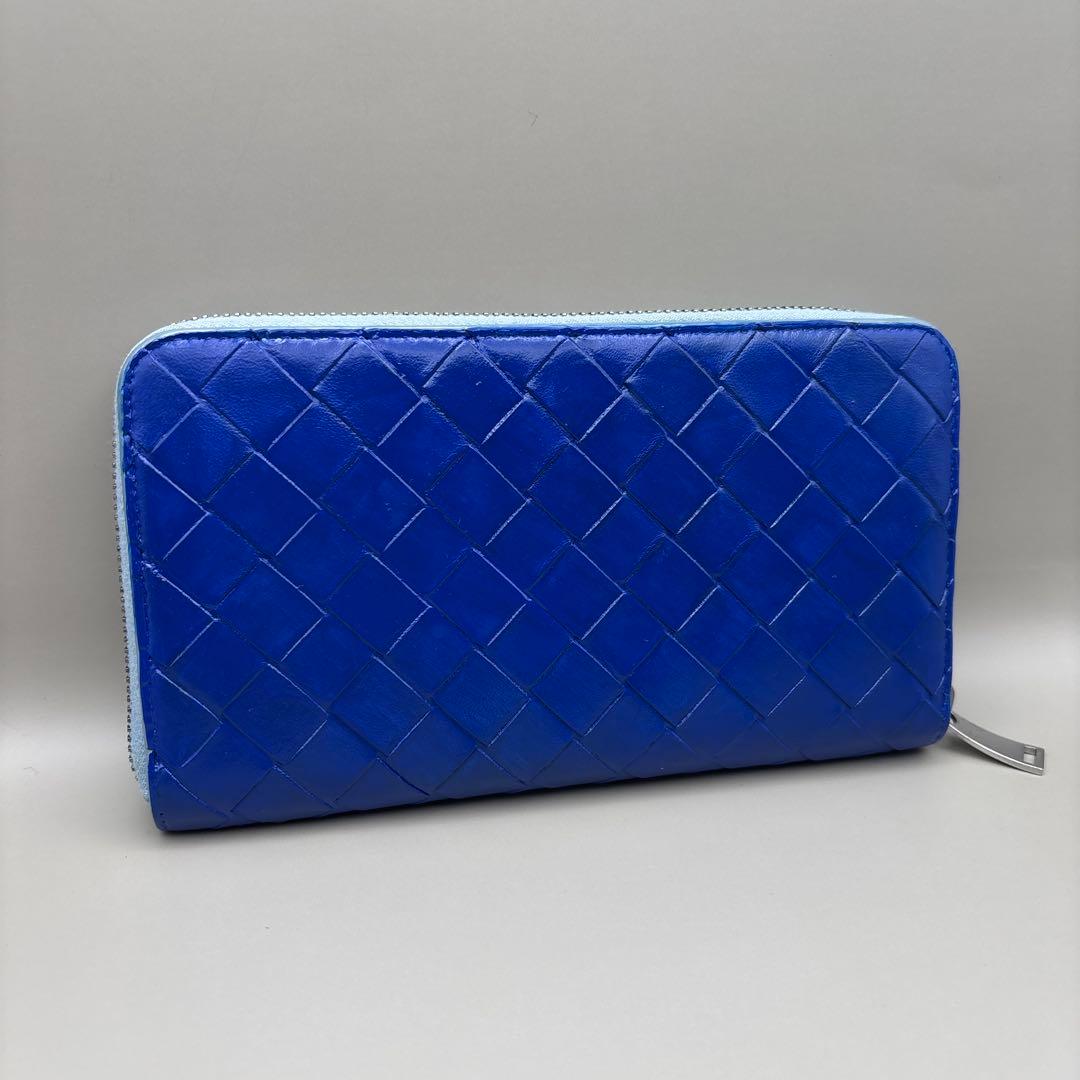 ◆正規品◆現行ボッティガヴェネタイントレチャート ラウンドファスナー長財布