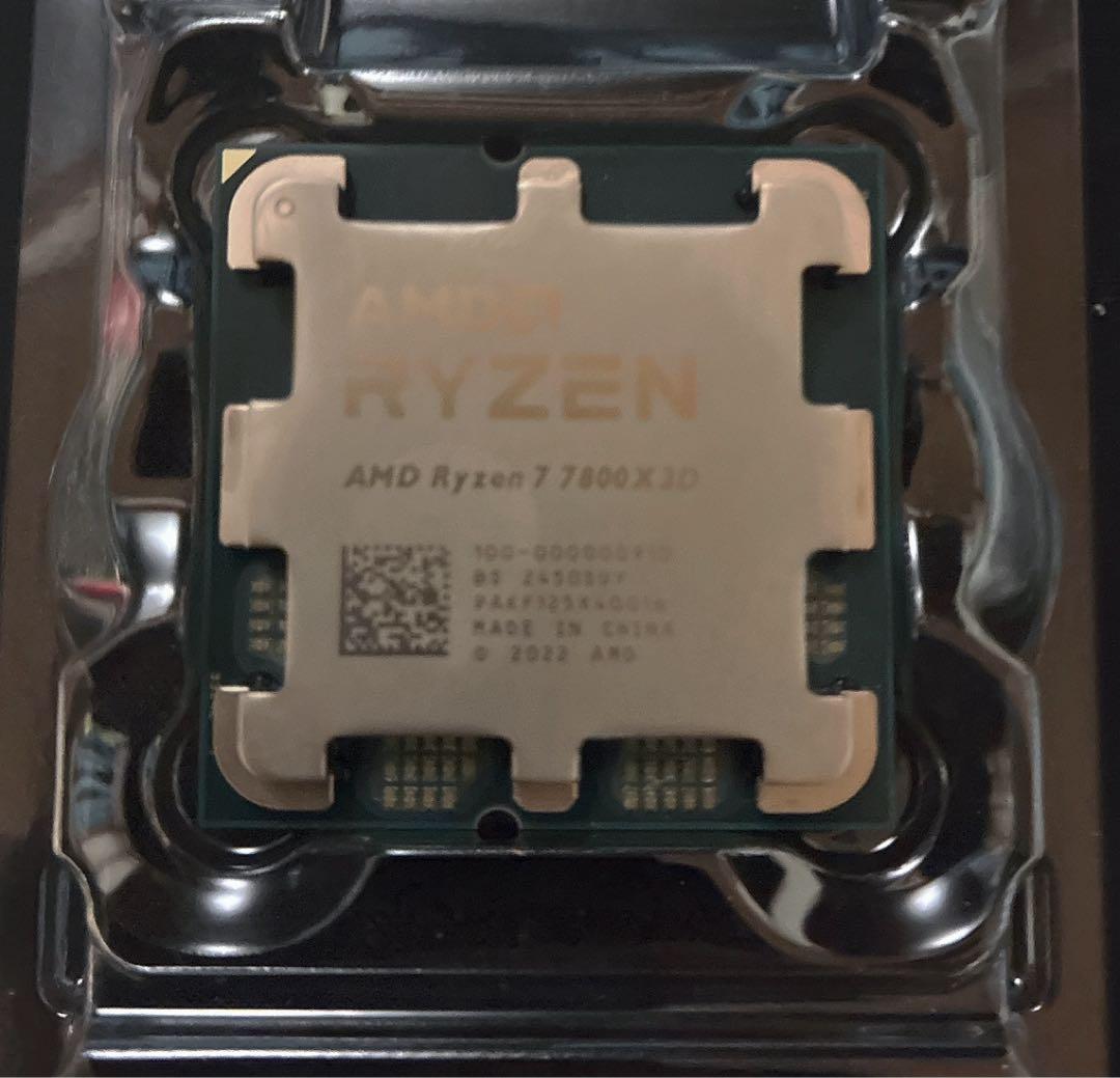 AMD Ryzen 7 7800X3D 本体 別の箱で送ります