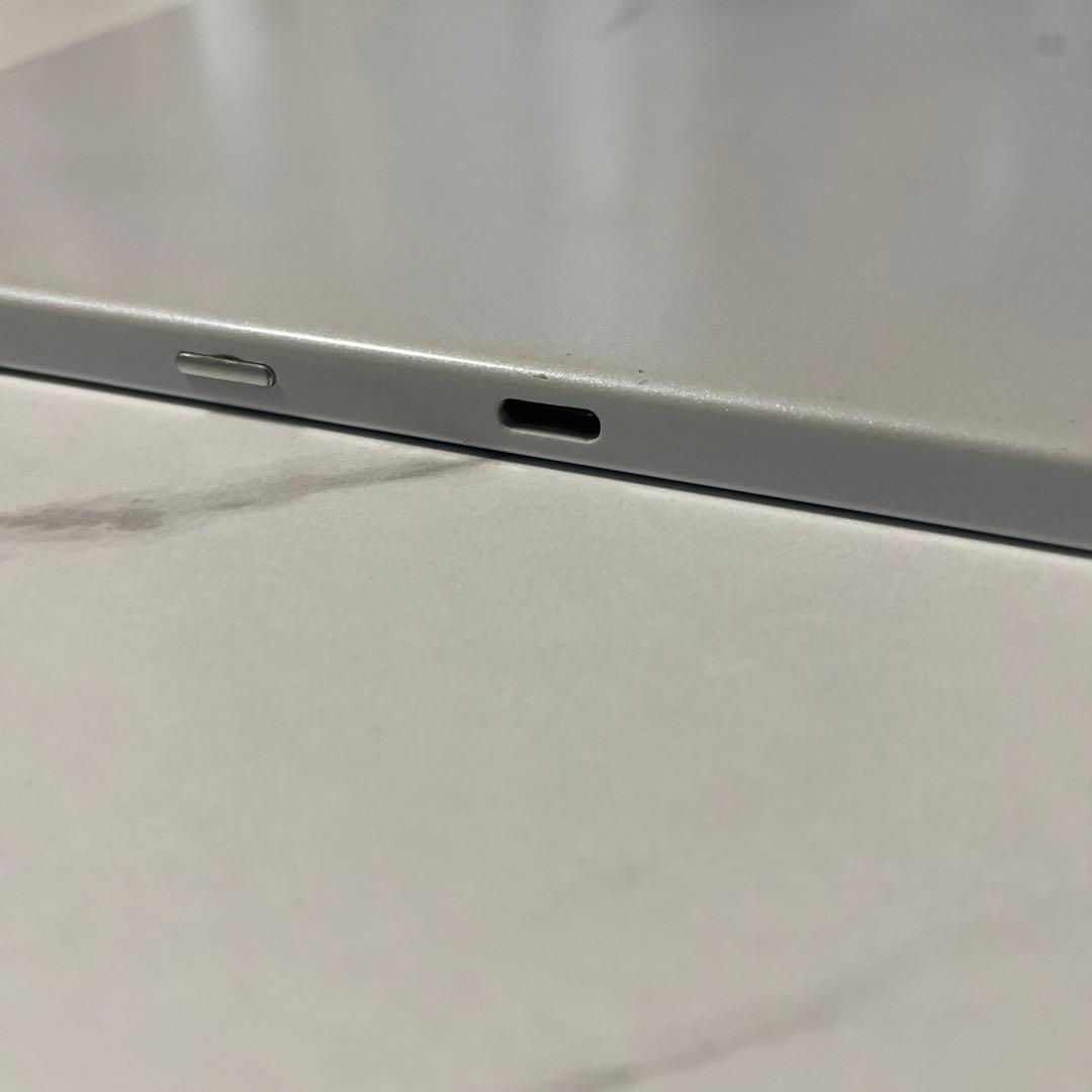 G2 大人気　dtab d-41A タブレット本体 ドコモ