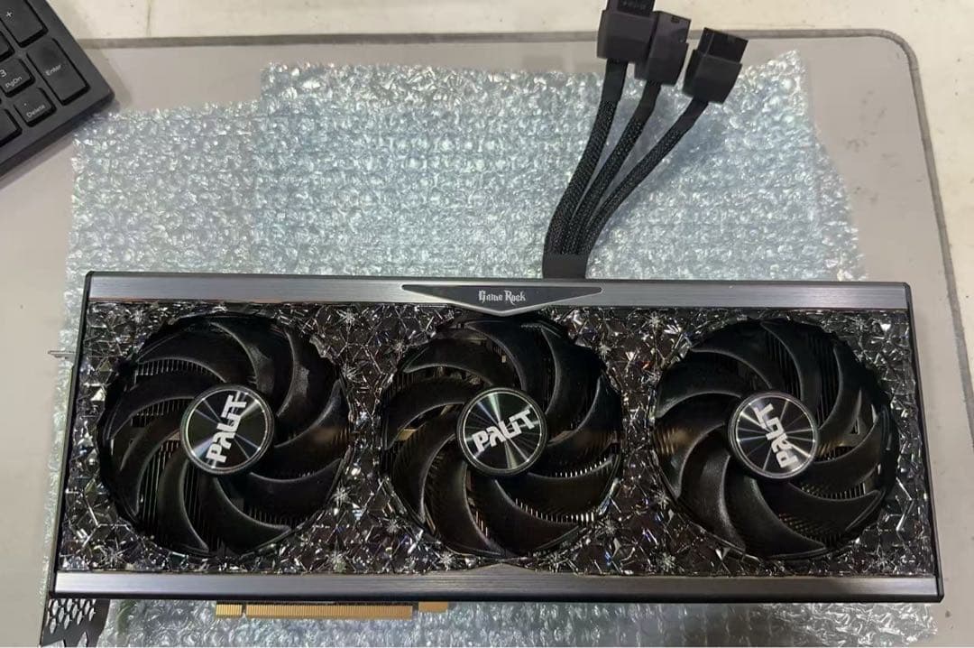 グラフィックボード・グラボ・ビデオカード PALIT RTX4080 Gamerock OMHIBLACK 16GB