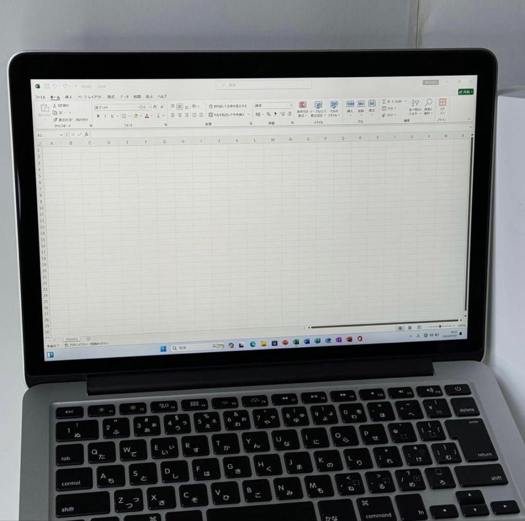 【美品】新品バッテリー交換済☆MacBook Pro 13㌅ Retina