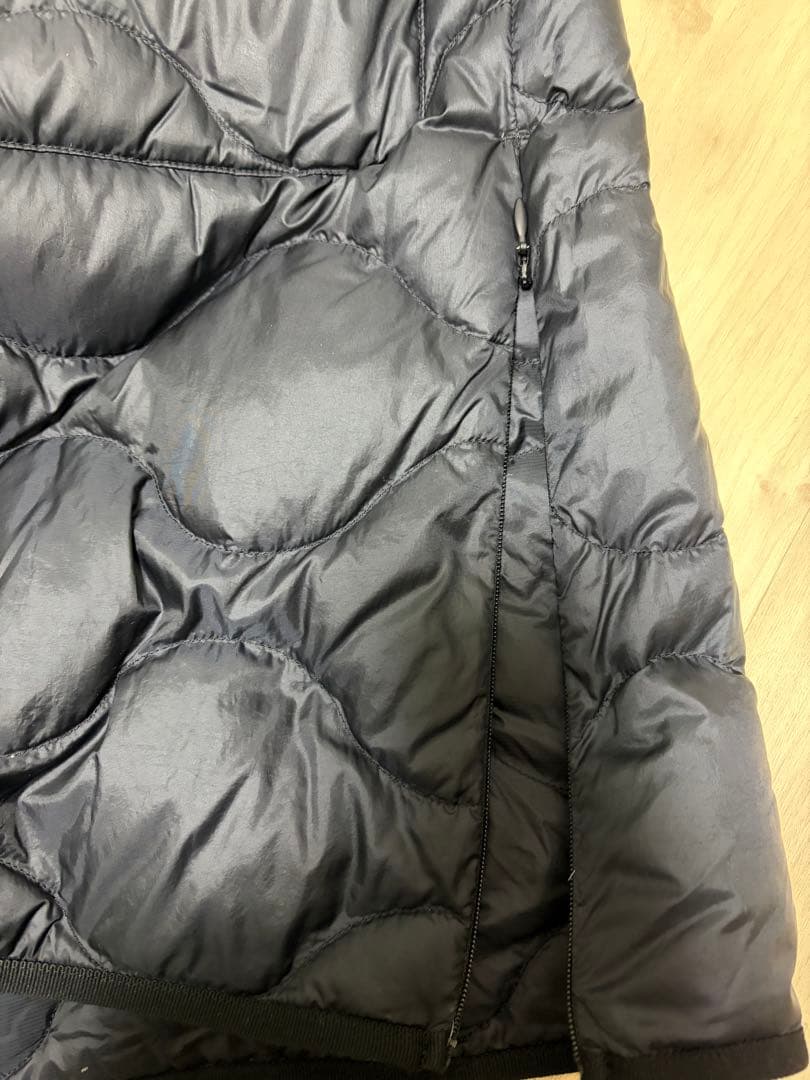 美品 ユニクロ セオリー ウルトラライトダウン ロングベスト ブラック M