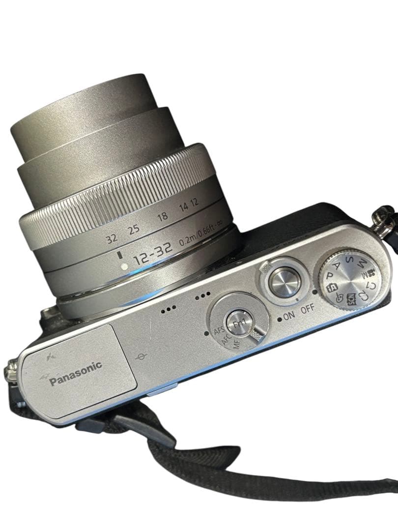 Panasonic LUMIX DMC-GM1K レンズキット シルバー(O)