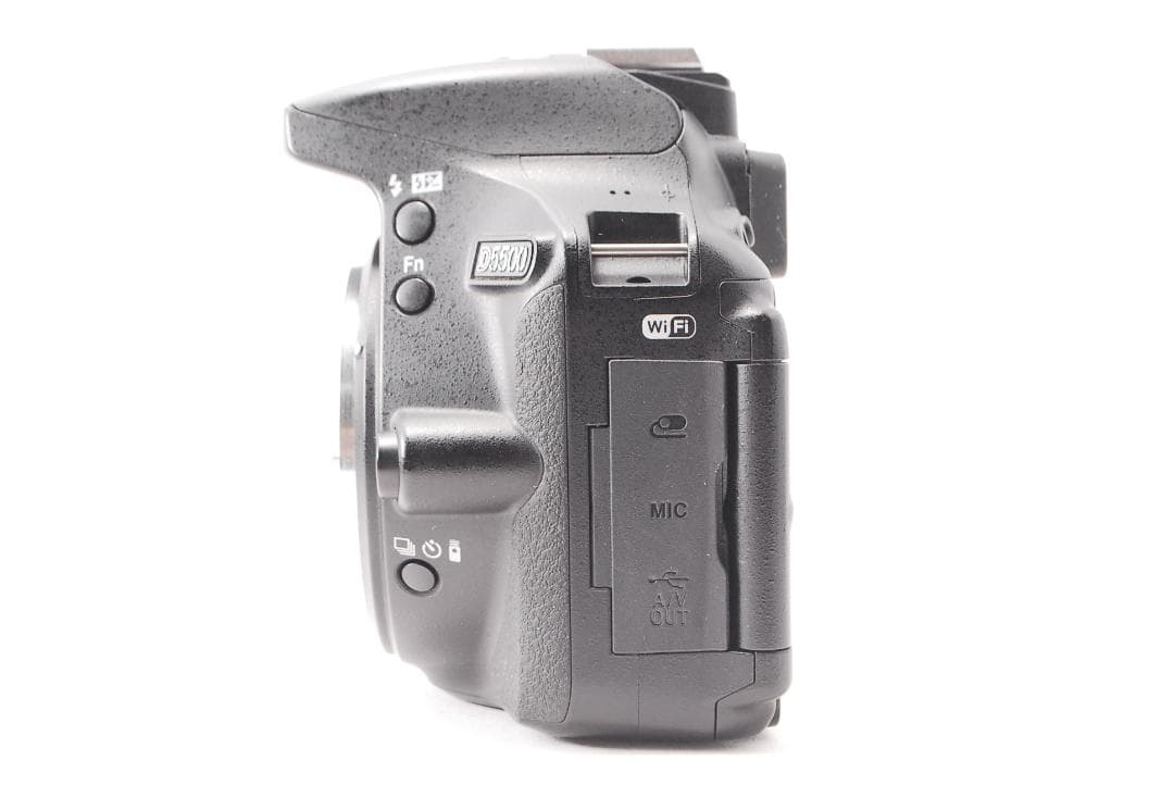 ✨Wi-Fi搭載✨ショット数3622回✨Nikon D5500 レンズセット