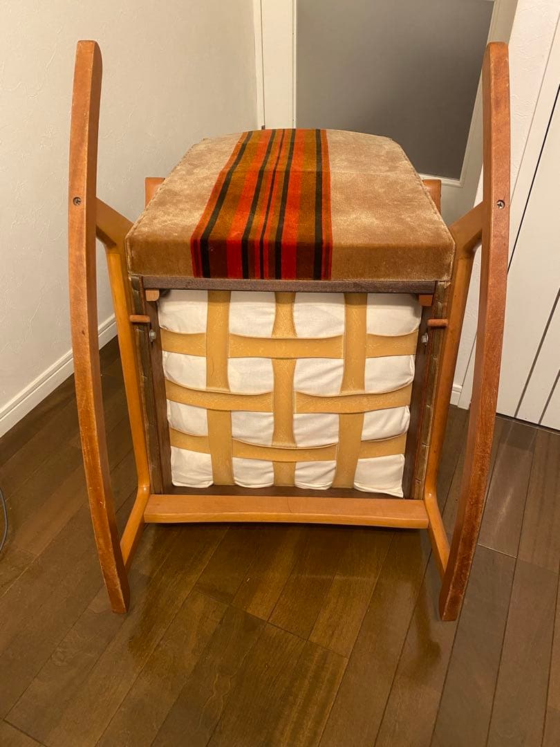 1*3様 ビンテージ　ロッキングチェア　モケット　☆ミッドセンチュリー　昭和レト