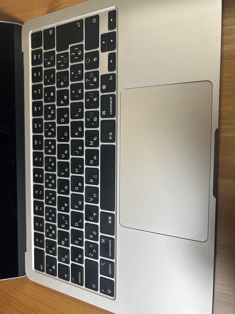 ひ*ん様 MacBook Air 13インチ M2 256GB メモリ16GBス