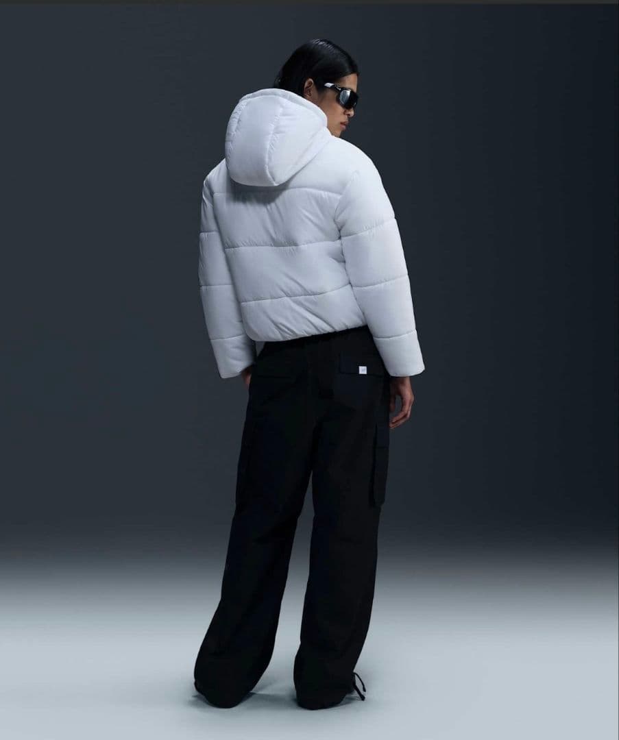 NIKE ナイキ M ダウンジャケット ホワイト レディース ショート丈