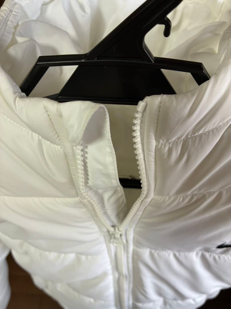 NIKE ナイキ M ダウンジャケット ホワイト レディース ショート丈