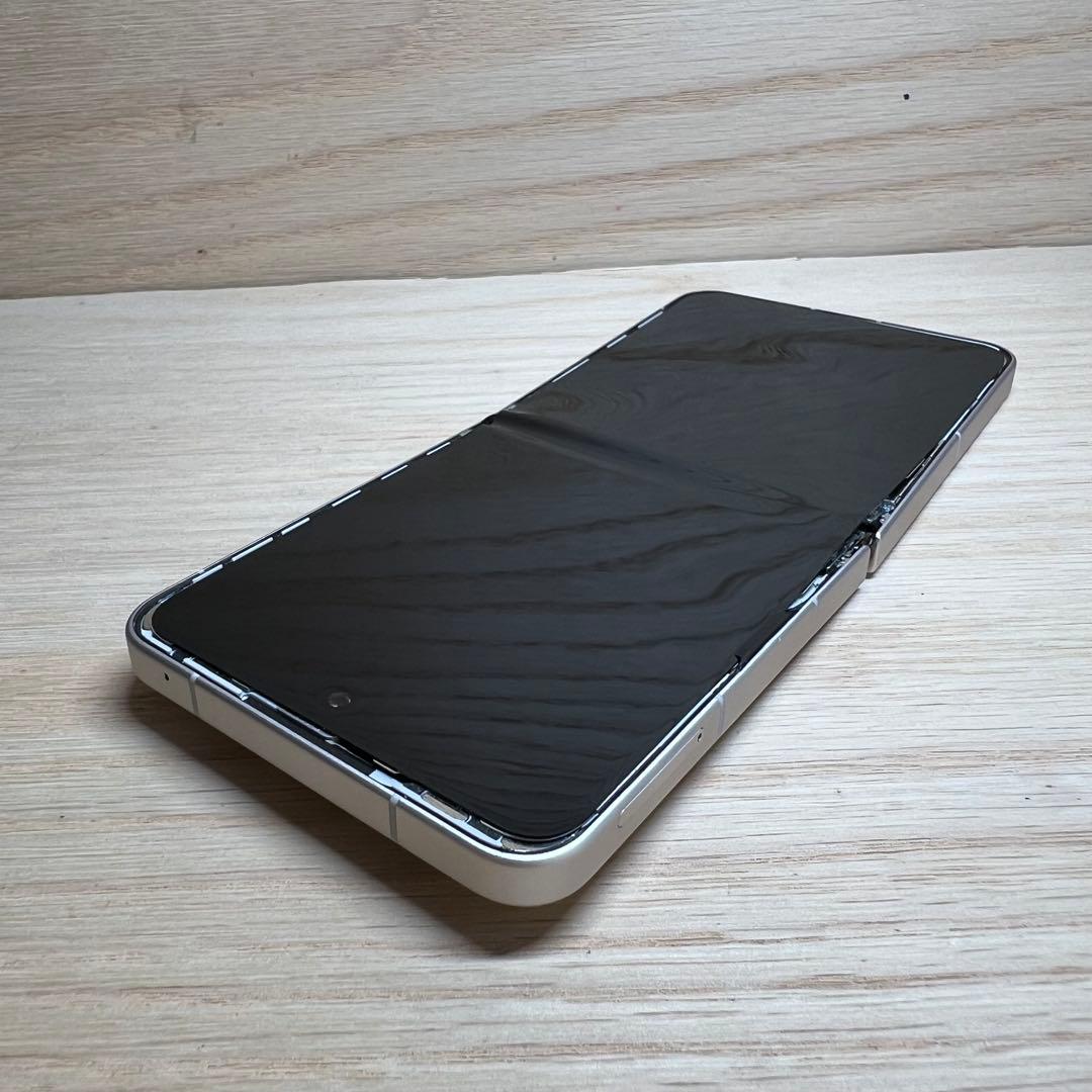 [ジャンク] ZTE Libero Flip S79